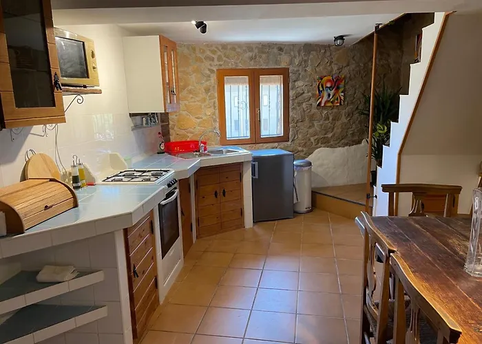 Casa De Lilith بيت للعطل